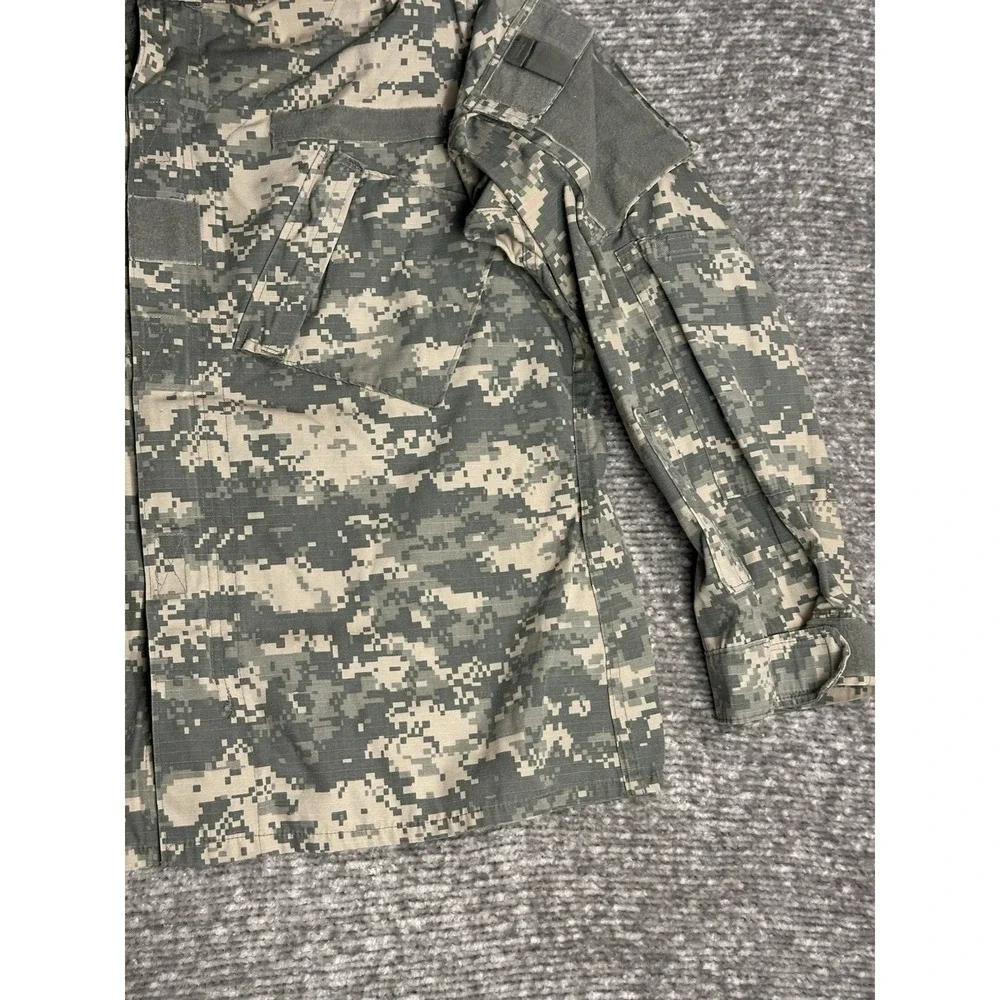 Army Combat Uniform Coat Adult Medium Regular Digital Camo Paintball B